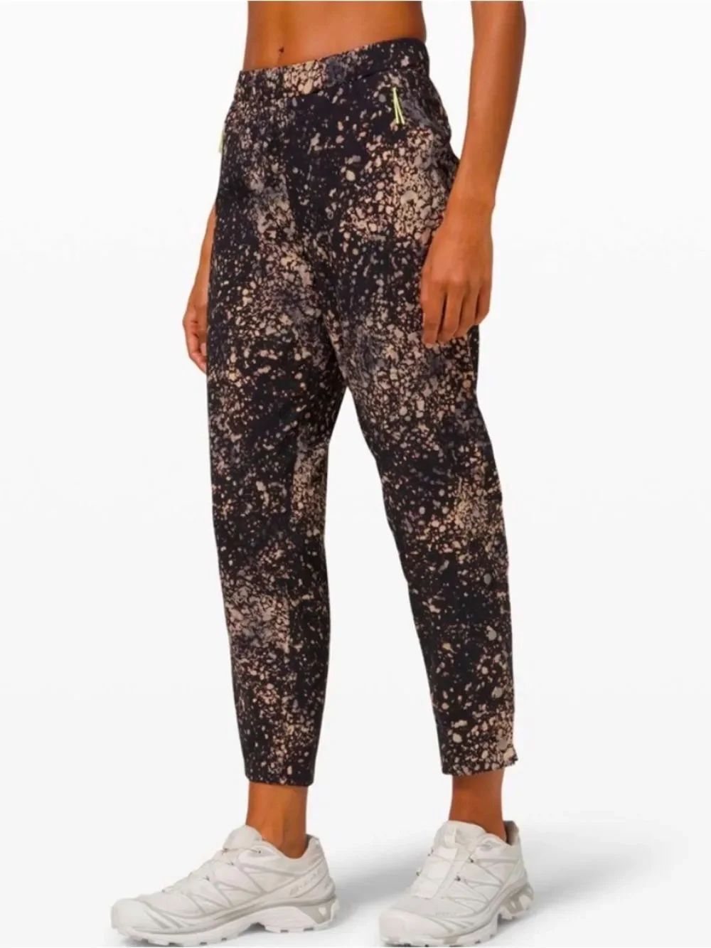 Lululemon Lab Revera Jogger Pants Black Gray Splatter Print Womens Small